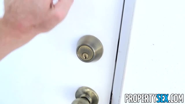 Жаркий секс со сводным братом - #1