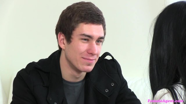 Вылизал щелку будущей начальнице - #4